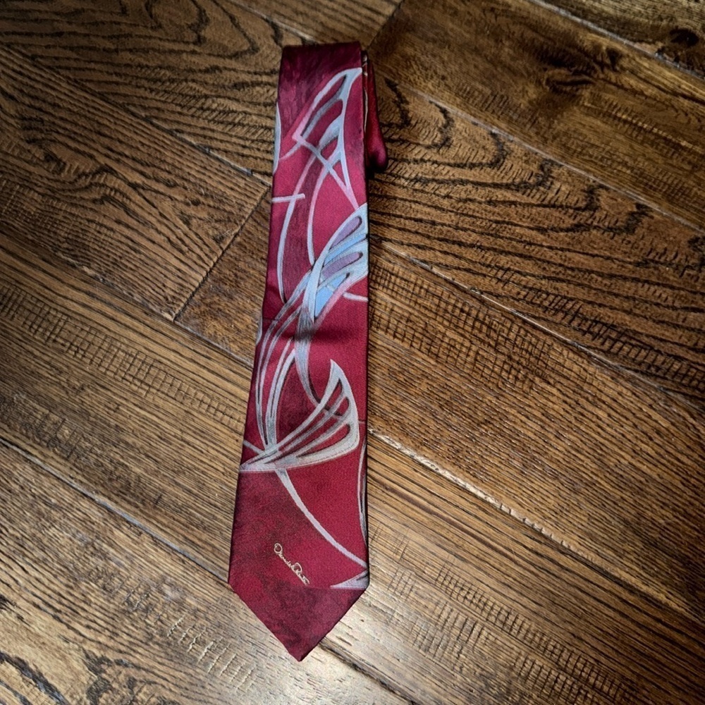 Oscar De La Renta Red Print Silk Tie
